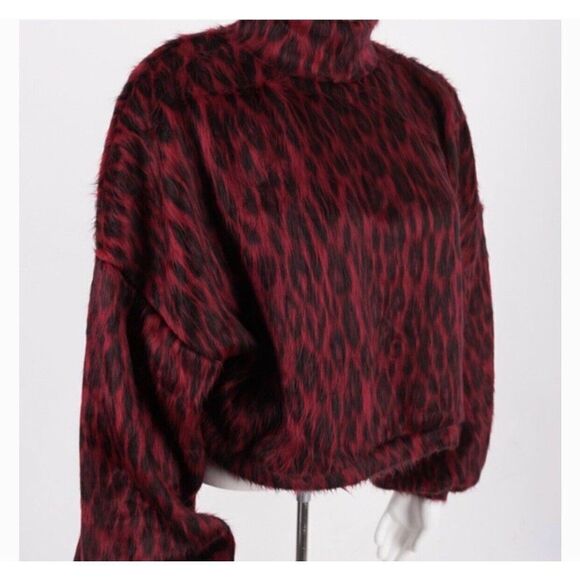 bershka womens red black leopard print crop fuzzy turtleneck sweater small - Picture 5 of 7